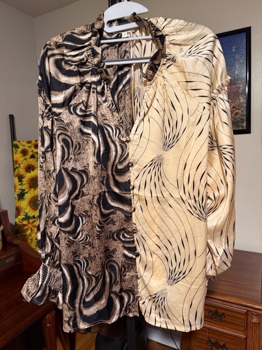 entro Silky, Cream and Black Printed Blouse